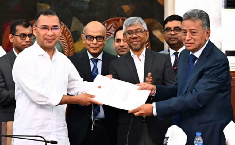 নতুন অর্থবছরের জন্য ৯ লাখ ৩৮ হাজার কোটি টাকার বাজেট মন্ত্রিসভায় অনুমোদন