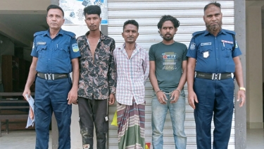 ​সরিষাবাড়ীতে ২৮ গ্রাম হেরোইনসহ ৩ পেশাদার মাদক ব্যবসায়ী গ্রেফতার