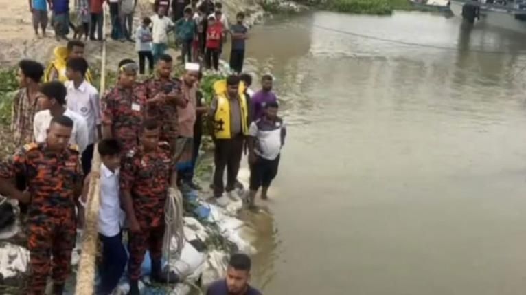 সোনারগাঁয়ে মেঘনা নদীতে গোসলে নেমে দুই শিক্ষার্থীর মৃত্যু