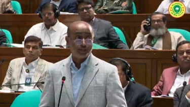 জুলাই যোদ্ধাদের যেকোনো ধরনের আইনি সুরক্ষা দিতে সরকার প্রস্তুত : আইনমন্ত্রী