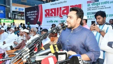 গণহত্যার বিচার নিয়ে ‘হতাশ’ নাহিদ ইসলাম যা বললেন