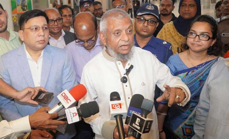 জুলাইয়ের মধ্যে মালয়েশিয়ার শ্রমবাজার নিয়ে সুখবর আসবে : প্রবাসীকল্যাণ মন্ত্রী