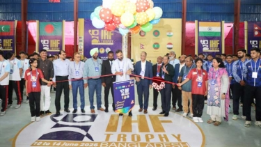 বর্ণাঢ্য আয়োজনে উদ্বোধন হল ছয় জাতির আন্তর্জাতিক হ্যান্ডবল উৎসব
