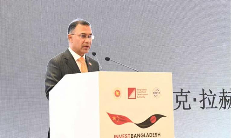 বাংলাদেশে এশিয়ার পরবর্তী অর্থনৈতিক বিস্ময়ে চীনা বিনিয়োগকারীদের যৌথ রূপকার হওয়ার আহ্বান প্রধানমন্ত্রীর