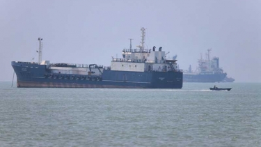 হরমুজে নিয়ন্ত্রণ বজায় রাখার ঘোষণা ইরানের