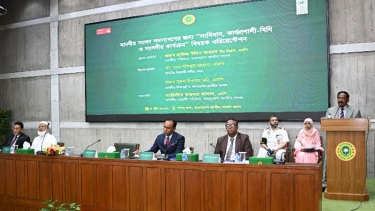 ত্রয়োদশ জাতীয় সংসদ জনমুখী শাসনব্যবস্থা নিশ্চিতের মাধ্যমে জনগণের আস্থা বিনির্মাণে কাজ করে যাচ্ছে - স্পীকার