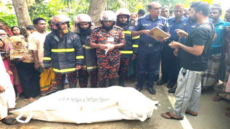 সরিষাবাড়ীতে পুকুর থেকে ভ্যানচালকের মরদেহ ও ভ্যান উদ্ধার