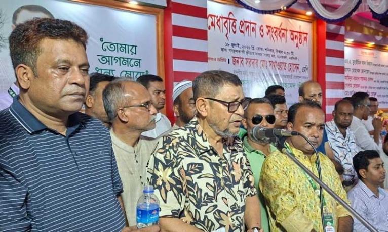 রাজাকাররা বাংলাদেশের বিরুদ্ধে এখনো ষড়যন্ত্র করছে : স্বাস্থ্যমন্ত্রী