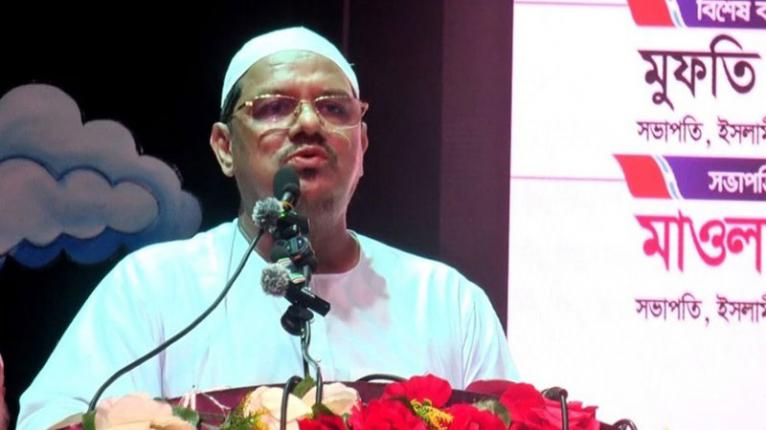 সাধারণ মানুষের দুর্ভোগ বন্ধ হওয়া প্রয়োজন: চরমোনাই পীর