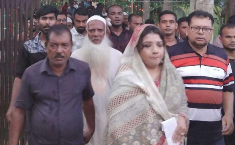 ডাঙ্গী ইউনিয়ন পরিষদ নির্বাচনে চেয়ারম্যান পদে বদরুজ্জামান মোল্লা তারাকে দেখতে চান সমর্থকরা