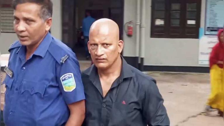 সরিষাবাড়ীতে অটো রিকশা চুরি করতে গিয়ে গণধোলাই, চোর পুলিশে সোপর্দ