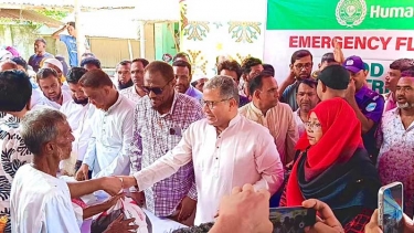 ফরিদপুরের চরভদ্রাসনে হিউম্যান অ্যাপেল অস্ট্রেলিয়ার উদ্যোগে ৫০০ বন্যাকবলিত পরিবারের মাঝে ত্রাণ বিতরণ