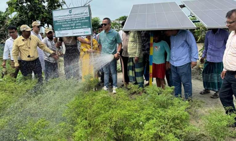 ফরিদপুর নর্থ চ্যানেল ইউনিয়নে জেলা প্রশাসকের দিনব্যাপী উন্নয়ন ও জনকল্যাণমূলক কর্মসূচি