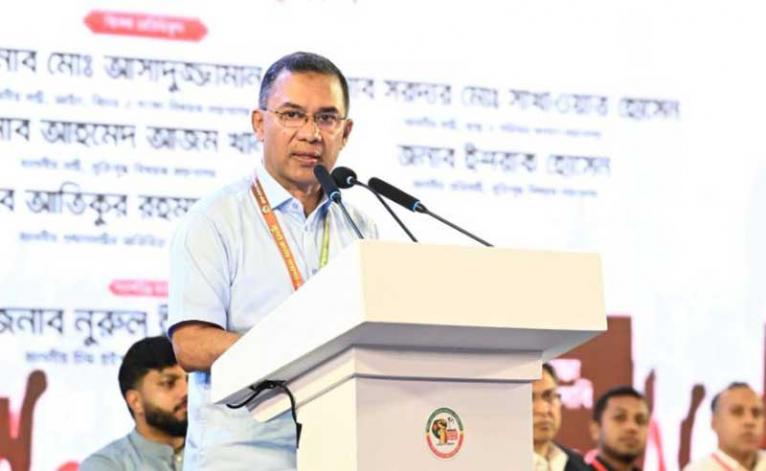 জুলাই গণঅভ্যুত্থানে শহীদ ও আহতদের মূল্যায়ন ও পুনর্বাসন সরকারের পবিত্র দায়িত্ব : প্রধানমন্ত্রী