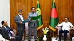 চট্টগ্রাম-২ আসনের সংসদ সদস্য সরোয়ার আলমগীরের শপথ গ্রহণ অনুষ্ঠিত