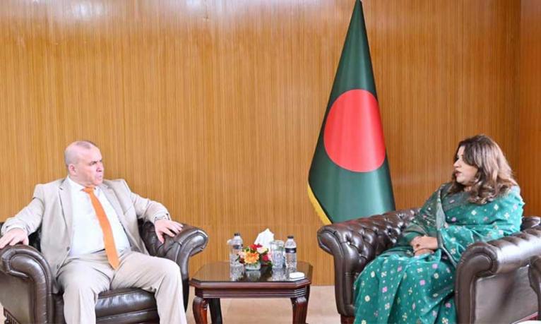 জনশক্তি রপ্তানিতে আলজেরিয়ার সঙ্গে যৌথ পরামর্শক কমিশন গঠনের উদ্যোগকে স্বাগত পররাষ্ট্র প্রতিমন্ত্রীর