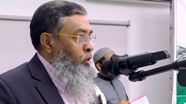 চাষাঢ়া-পঞ্চবটী সড়কের দ্রুত সংস্কার ও সম্প্রসারণের দাবি হাতেমের