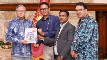 সাংবাদিকতায় সর্বোচ্চ পেশাদারিত্ব ও নৈতিক মান বজায় রাখার আহ্বান রাষ্ট্রপতির