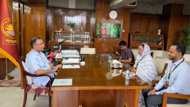জুলাই শহীদ জাহিদের মাকে চাকরির আশ্বাস প্রধানমন্ত্রীর