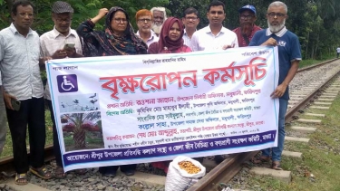 মধুখালী-ভাটিয়াপাড়া রেলপথের দুই পাশে খেজুরের বীজ রোপণ