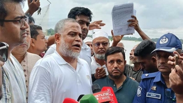 হবিগঞ্জে নদী ভাঙন এলাকা পরিদর্শন করলেন হুইপ জিকে গউছ