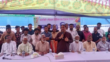 মহাসড়কের যানজট ও দুর্ভোগ লাঘবে ভূরঘাটায় কালকিনি পৌর বাস টার্মিনালের উদ্বোধন