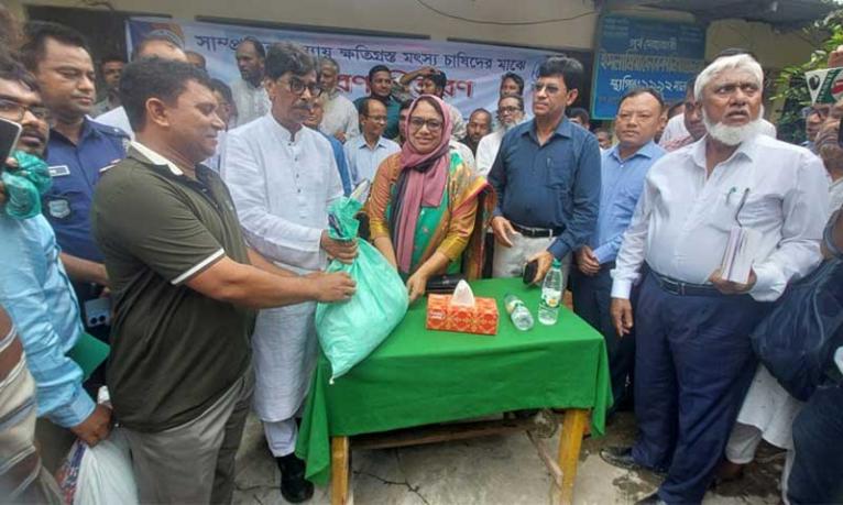 বন্যায় ক্ষতিগ্রস্ত কৃষকদের চাষাবাদে ফেরাতে সরকার সহায়তা অব্যাহত রাখবে: কৃষিমন্ত্রী