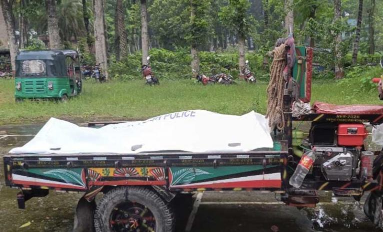বেড়াতে এসে পল্লী সঞ্চয় ব্যাংকের ম্যানেজারের মৃত্যু