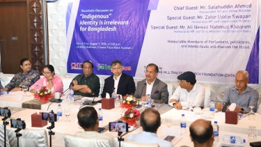 অভিবাসী চিন্তাধারার চশমা দিয়ে বাংলাদেশের জনমিতি বোঝা যাবে না : তথ্যমন্ত্রী