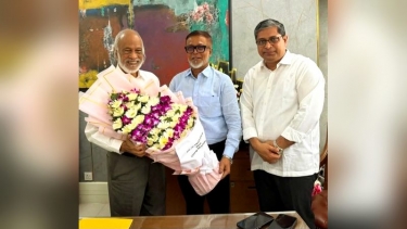 নবনিযুক্ত স্থানীয় সরকার মন্ত্রীর সাথে নাসিক প্রশাসকের সৌজন্য সাক্ষাৎ ও মতবিনিময়