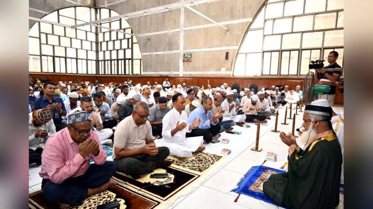 ব্যারিস্টার জমির উদ্দিন সরকারের মাগফিরাত কামনায় মিলাদ মাহফিলে ভারপ্রাপ্ত স্পিকার