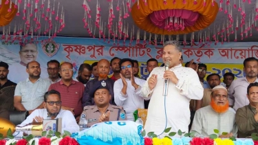 সদরপুরে ফুটবল খেলা উদ্বোধন করলেন এমপি বাবুল