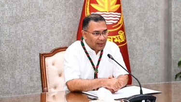 শহীদদের স্বপ্নের বাংলাদেশ গড়তে দায়িত্বশীল আচরণের আহ্বান প্রধানমন্ত্রীর