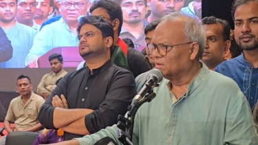 রাজনীতিতে অশালীন ভাষা গণতন্ত্রের জন্য ক্ষতিকর : রিজভী