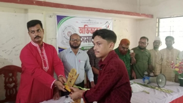 সাফল্যের মঞ্চে কৃতি শিক্ষার্থী, আগামী দিনের স্বপ্নে অভিভাবকদের অঙ্গীকার