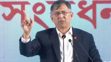 জুলাইয়ের কৃতিত্ব নেওয়ার জন্য সবাই প্রতিযোগিতায় নেমেছে : স্বরাষ্ট্রমন্ত্রী