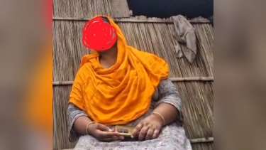 সদরপুরে প্রবাসীর স্ত্রীর ঘরে পরকীয়ার অভিযোগ: জনতার হাতে আটক ফরিদ খান