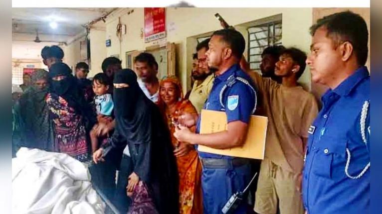 সদরপুরে সড়ক দুর্ঘটনায় মাদরাসা শিক্ষার্থী নিহত