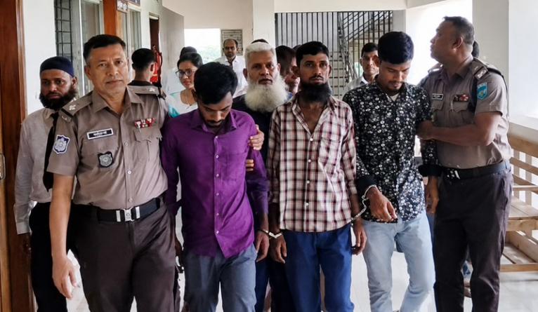 বোয়ালমারীতে স্কুলছাত্রী ধর্ষণ মামলায় তিন যুবকের যাবজ্জীবন