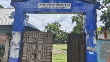 সরিষাবাড়ীতে টানা ২ বছর পাসের হার শূন্য, অস্তিত্ব সংকটে বালিকা বিদ্যালয়
