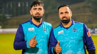 প্রথমবার আফগান জাতীয় দলে ডাক পেলেন নবীর ছেলে