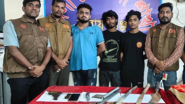 বিদেশি পিস্তল-গুলিসহ ‘মানিক গ্রুপের’ ৩ সদস্য গ্রেপ্তার