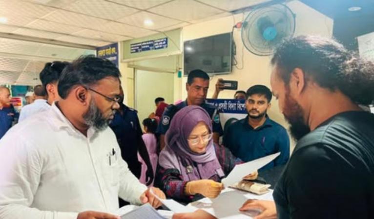 সোনারগাঁয়ে দুই হাসপাতালকে জরিমানা, ওটি সিলগালা