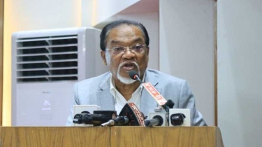 শিক্ষার্থীদের চাকরিপ্রার্থী নয়, উদ্ভাবক হওয়ার আহ্বান জনপ্রশাসন উপদেষ্টার