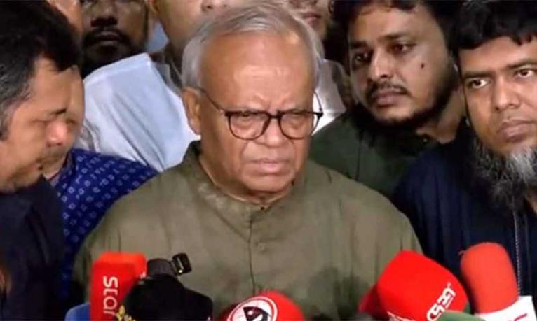 আগ্রহী প্রার্থীদের সাক্ষাৎকার নিল বিএনপি