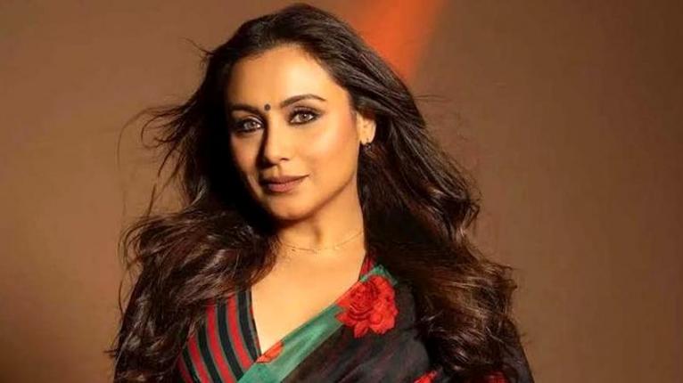 তিন দশকের অবদানে বিশেষ সম্মাননা পেলেন রানি মুখার্জি