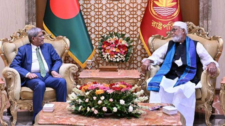 রাষ্ট্রপতির সঙ্গে কাদের সিদ্দিকীর সৌজন্য সাক্ষাৎ