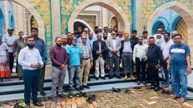 বাগেরহাটে এতিম নিবাস ও মসজিদ পরিদর্শন করলেন ধর্ম সচিব