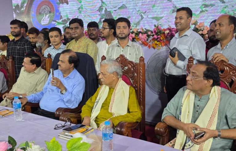 সাম্প্রদায়িকতার বিরুদ্ধে সবাইকে ঐক্যবদ্ধ হওয়ার আহ্বান সংস্কৃতি মন্ত্রীর
