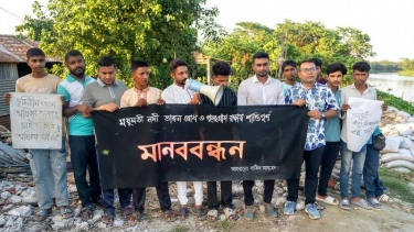 আলফাডাঙ্গায় কবরস্থানের পাশে জীবনের ঠিকানা খুঁজছেন নদীভাঙনের শিকাররা